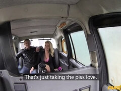 Pompino, Macchina, Coppia, Da dietro, Leccata, All'aperto, Figa