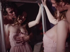 Røv, Pik sutte, Par, Hundestilling, Give finger, Slikning, Fisse