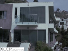 Bebê, Peitos grandes, Loiroa, Jato de porra, Papai, Facial, Lambendo, Palmada