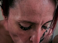 Ερασιτέχνης, Μεγάλος πούτσος, Πίπα, Βρετανός, Μελαχροινή, Ώριμη γυναίκα, Πρώτου προσώπου, Βυζιά