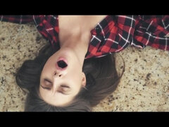 Μπικίνι, Ζευγάρι, Χύσιμο, Φόρεμα, Θηλές, Κιλωτάκια, Μουνί, Τατουάζ