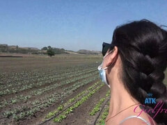 Κώλος, Μεγάλος κώλος, Πρώτου προσώπου, Μουνί, Έφηβος, Βυζιά