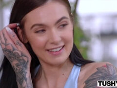 Anál, Zadok, Lízanie análu, Kuřba, Brunetka, Vysokoškoláčka, Péro, Hardcore