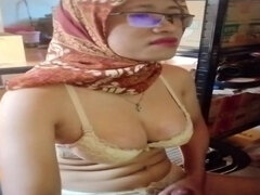 Leie, Grosse titten, Absätze, Indonesisch, Masturbation, Transfrau, Solo, Strümpfe