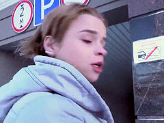 Domowej roboty, Rzeczywistość, Cycki