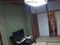 Asiat, Give finger, Gruppe, Janpansk, Kysse, Lesbisk, Offentlig, Fisse