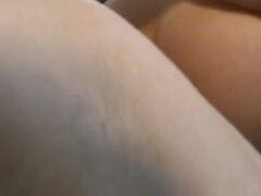 In den arsch, Grosse titten, Braunhaarige, Auto, Gruppe, Latina, Milf, Im freien