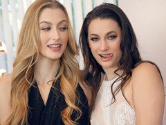 Doigter, Lesbienne, Léchez, Masturbation, Mère que j'aimerais baiser, Chatte, Rasée, Dénudage