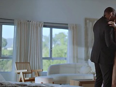 Grosse bite, Gros seins, Sucer une bite, Éjaculation interne, Hard, Interracial, Rousse roux, Nénés