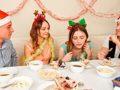 Большая жопа, Большой член, Минет, Собачьи, Вчетвером, Натуральные сиськи, Молоденькие, Сиськи