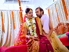 Desi Bade Dudhwali Nai Nawali Dulhan gets fucked by her Ex Boyfriend in front of her husband Hindi Audio