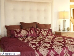 Kont, Sperma in gezicht, Likken, Klein, Kut duiken, Geschoren, Kousen, Vrouw