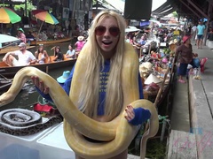 Blondynka, Dziewczyna, Drobna, Publiczny, Ogolona, Chudy, Odpędzanie, Cycki