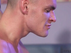 Жопа, Большие сиськи, Минет, Парочка, Собачьи, Пальцем, Лизание, Киски