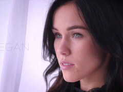 Soverom, Kukk suging, Brunette, Ansiktssperm, Hd, Raseblandet, Forført, Suging