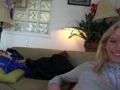 아마추어, 금발의, 오랄섹스, 핑거링, 키스, 조그마한, 스모킹, 청소년