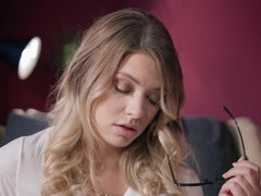 Grande cazzo, Bionda, Pompino, Facciale, Capellona, Hd, Tette naturali, Calze