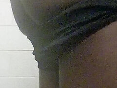 Velké péro, Černé, Homemade, Sólo