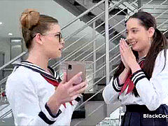 Duży kutas, Czarny, Obciąganie, Towarzystwo, Rzeczywistość, Trójkąt, Jednolity