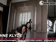 Consummate Daphne Klyde - glamour clip - Bravo Models