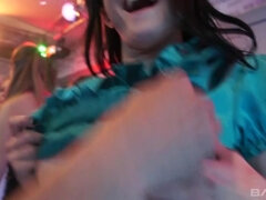 Blond, Brunette, Europeisk, Gruppe, Raseblandet, Sexy undertøy, Piercingen, Tattovering