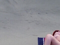 Amateur, Plage, Beauté, Blonde, Doigter, Mère que j'aimerais baiser, Nue, Solo