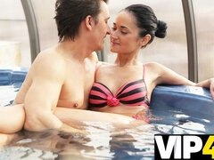 Brunette, Slikning, Mor jeg gerne vil kneppe, Mor, Fisse, Russisk, Barberet, Mager