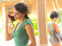 Closeup, Extremo, Masturbação, Orgasmo, Público, Esguichando, Brinquedos, Minissaia