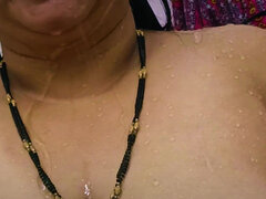 Bbw, Pár, Homemade, Indické, Masáž, Prirodzené prsia, Pička, Sprcha