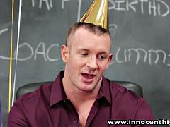 Μεγάλα βυζιά, Πίπα, Σκληρό, Λατίνα, Δασκάλα, Έφηβος, Βυζιά, Στολή