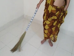 Gujarati Maid Fucked by Owner's Stepson While She Sweeping His Room