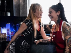 Blondynka, Palcówka, Całować, Kuchnia, Cipka, Chudy, Odpędzanie, Nastolatki