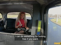 Romy Indy enjoys backseat shagging in cab