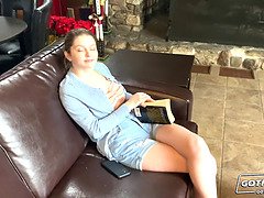 Grosser schwanz, Grosse titten, Blondine, Blasen, Besamung, Hundestellung, Monster, Pov