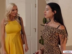 Lesbijka, Lizanie, Masturbacja, Mamuśka, Cipka