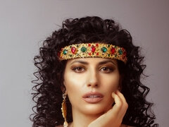 Tette grandi, Tettona, Sborrata, Schizzo di sborra, Sesso di gruppo, Interrazziale, Tette naturali, Tette