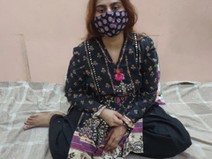 Bangladeshi Girl Faryal Shows Her Big Boobs and Tight Pussy in Homemade Solo Video