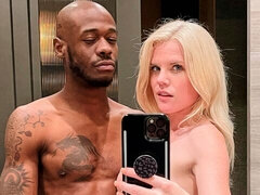 Anal, Gros seins, Noire, Blonde, Brunette brune, Hard, Interracial, Tatouage