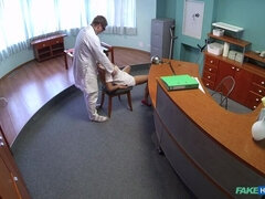 Amatör, Avsugning, Doggystyle, Fingering, Sjuksköterska, Pov, Tuttar, Uniform