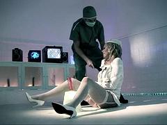 Tetas grandes, Rubia, Mamada, Morena, Consolador, Corridas faciales, Trio, Tetas