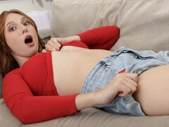 아마추어, 큰 가슴, 딜도, 핑거링, 빨간 머리, 빼빼한, 스트리핑, 장난감들