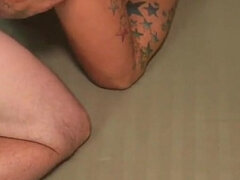 Clitoris grande, Corrida, Madres para coger, Tetas, Lucha