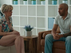 Duży tyłek, Duży kutas, Duże cycki, Blondynka, Obciąganie, Styl na pieska, Wielorasowy, Krótkie włosy