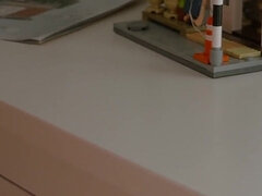 Leie, Arsch, Grosser arsch, Europäisch, Hausfrau, Natürlichen titten, Solo, Ehefrau