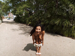 Babe, Brunette, Par, Sperm skott, Kyssing, Petite, Ridning, Overraskelse