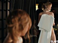 Isot tissit, Blondi, Selkäsauna, Alusvaatteet, Punapää, Soolo, Tatuointi, Tissit