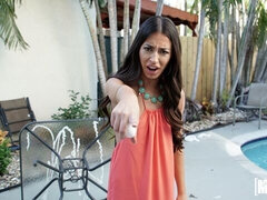 Grande cazzo, Brunetta, Da dietro, Tette naturali, Punto di vista pov, Magra, Ragazza, Tette