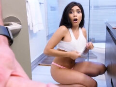 Amatør, Anal, Bad, Kukk suging, Brunette, Sperm skott, Mørk, Stramt