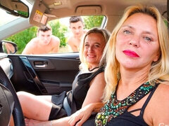 Dormitorio, Culo grande, Verga grande, Tetas grandes, Rubia, Mamada, Estilo perrito, Maduro