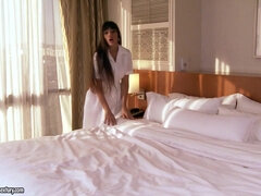 Duże cycki, Brunetka, Cycata, Hardcore, Dojrzałe, Mamuśka, Cycki